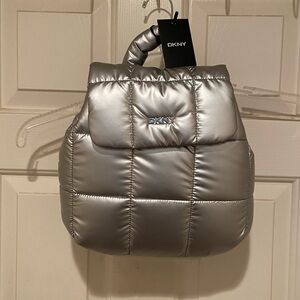 DKNY Giania Metallic Silver Women's Backpack Puffy Puffer NWT 11” Tall, 11” Wide